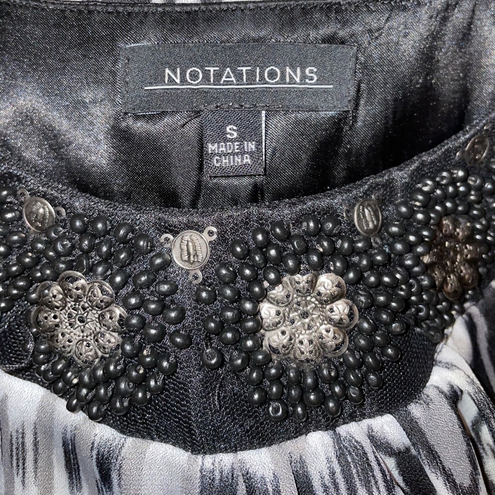 Top - Picture 2 of 2